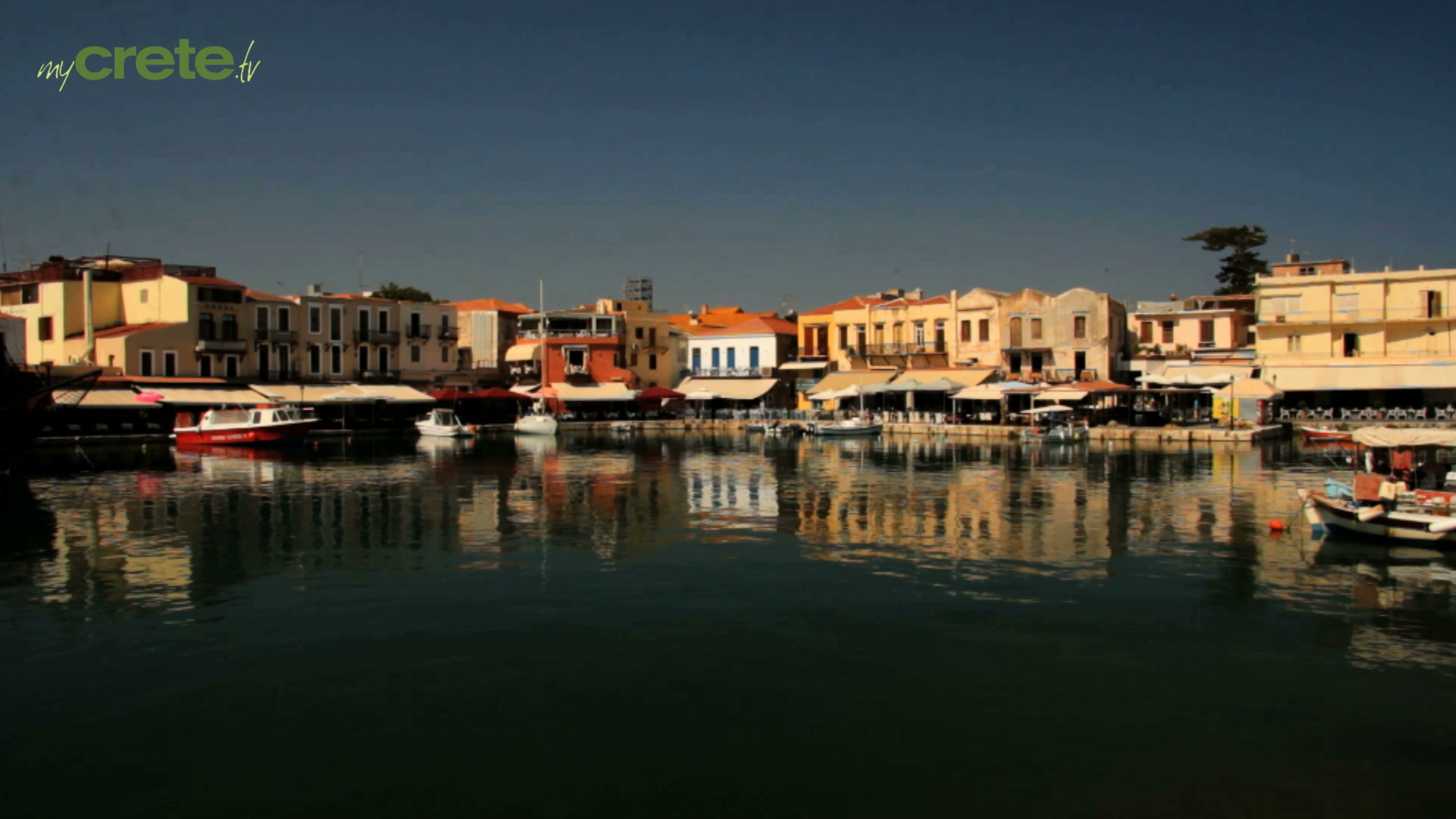 Walking in Rethymno Old Town