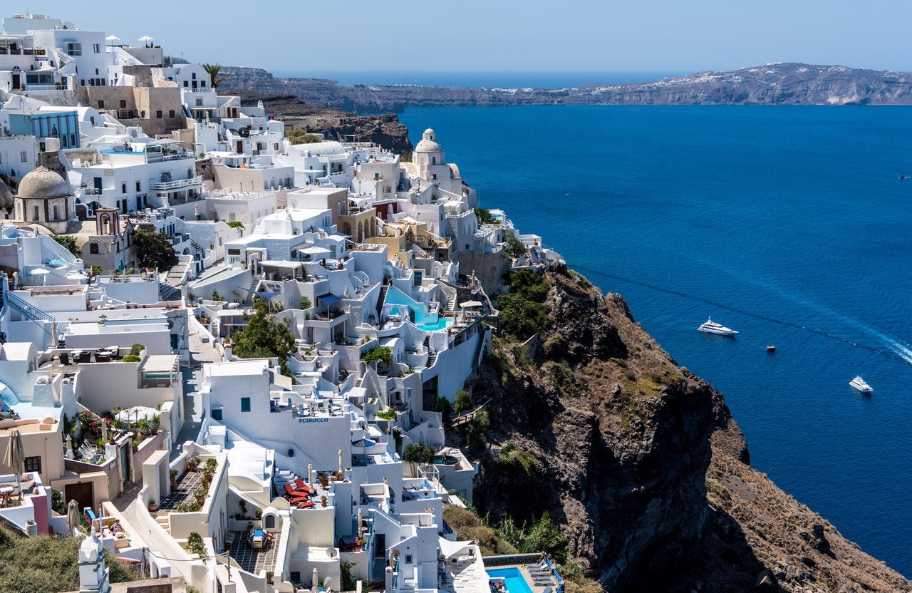 The 5 elements of Santorini