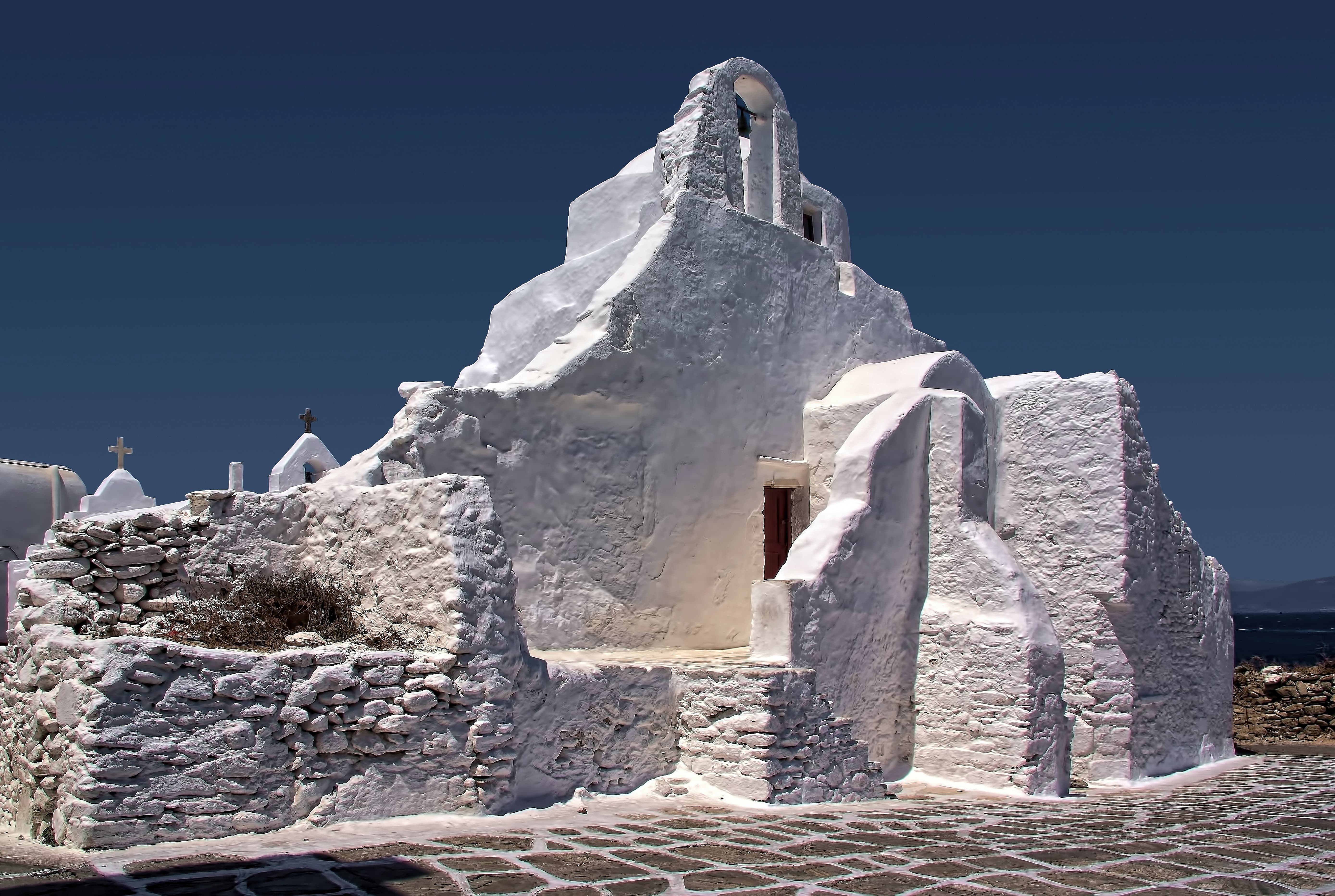 Churches & Chapels in Mykonos